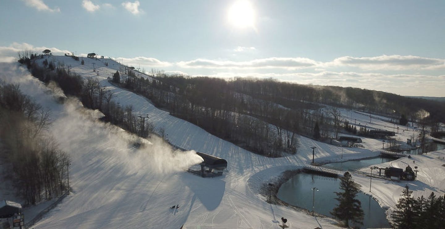 A great resort for beginners! (Photo credit: Alpine Valley)