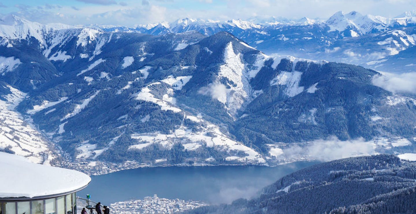 Ski at a unique location on the shoreline of Lake Zell