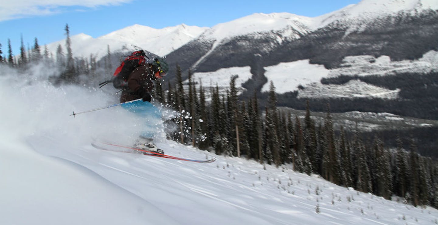 Skiing jump