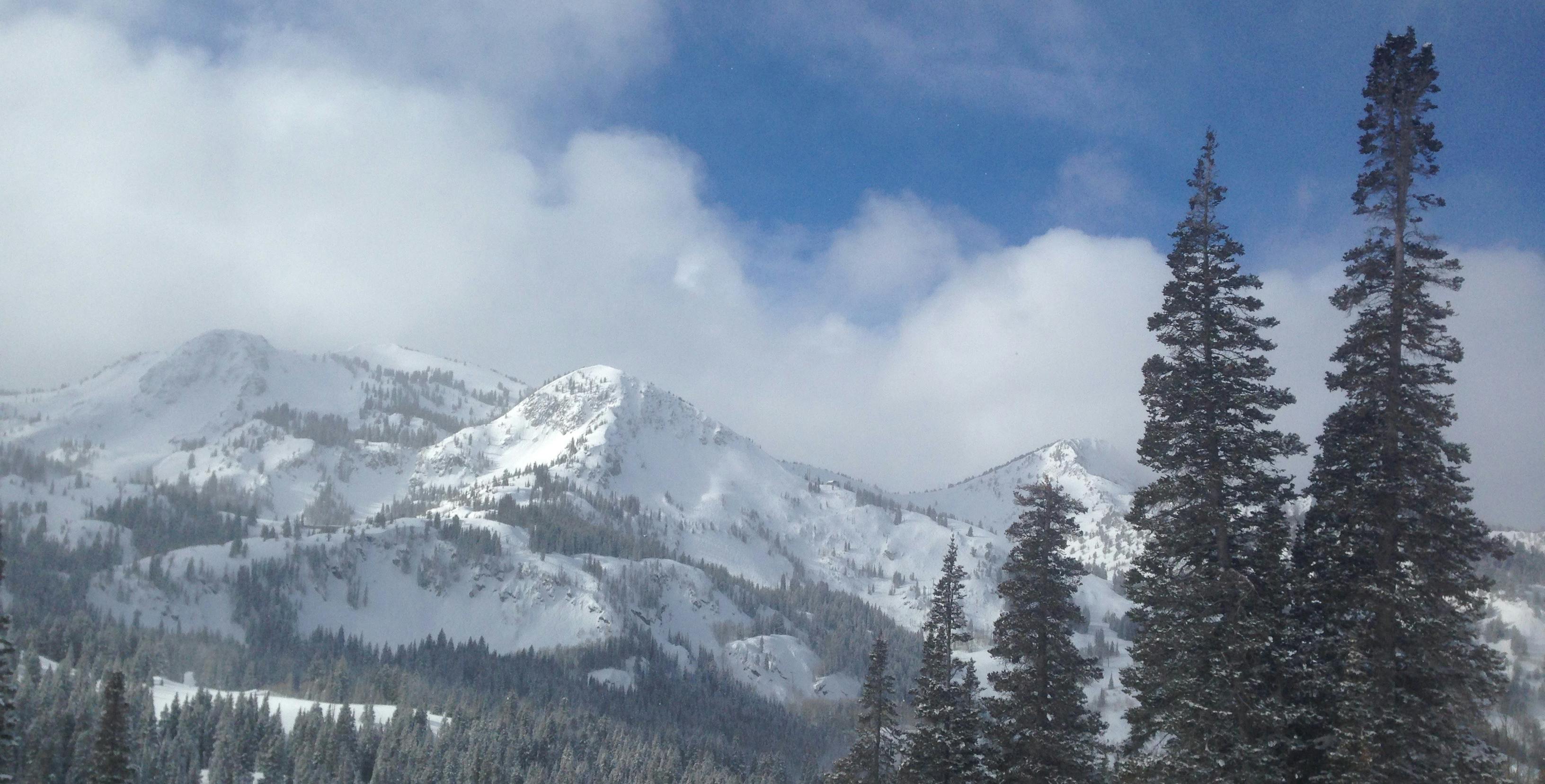 Big Cottonwood Canyon road to Solitude views