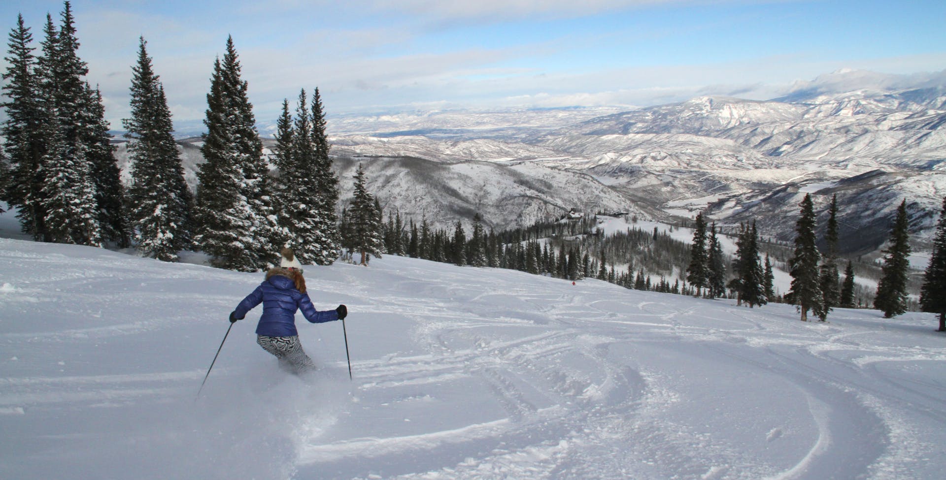 Skiing in Snowmass Ski Resort