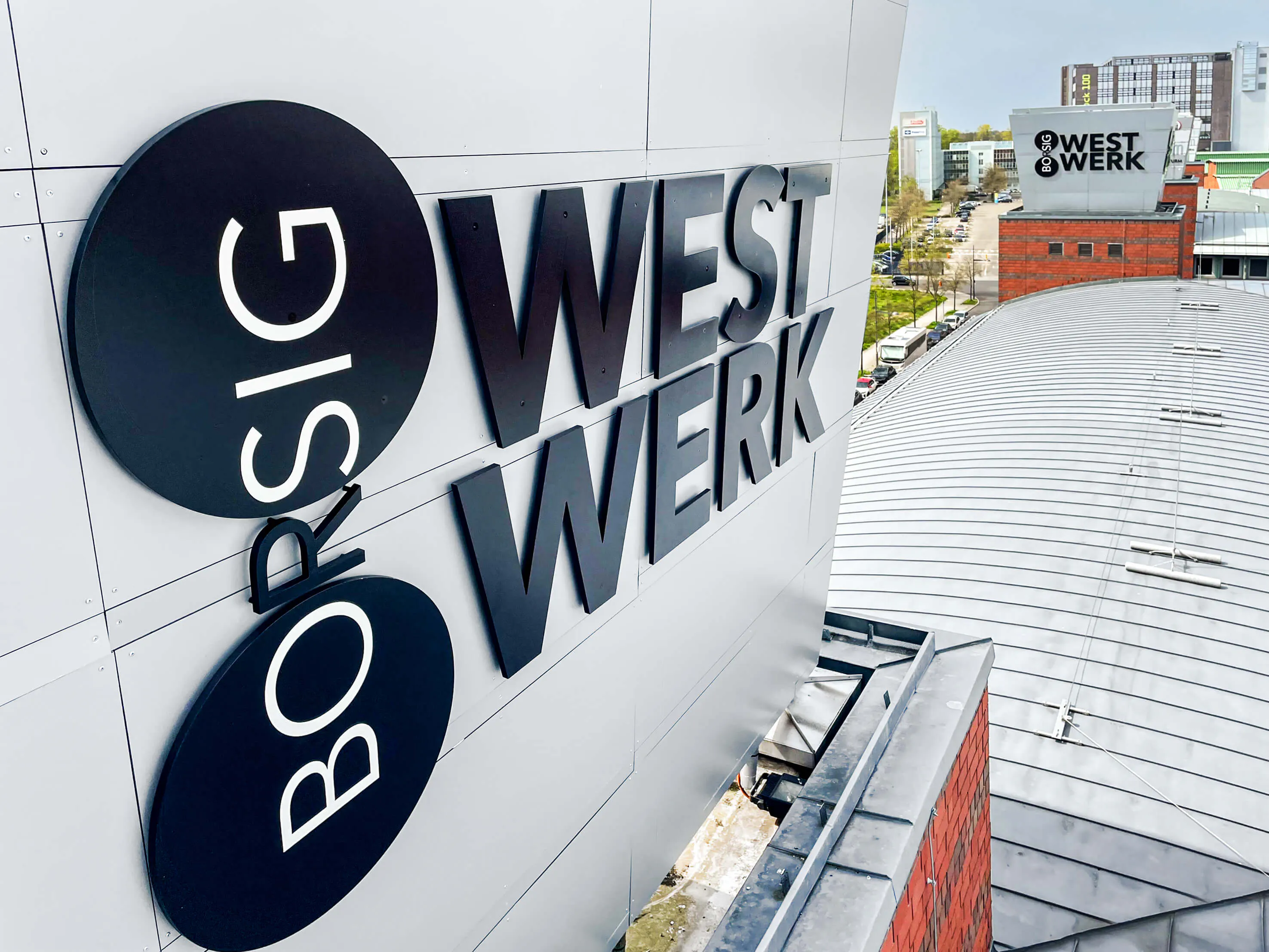 Zu sehen sind Kundenbeispiele von reproplan.