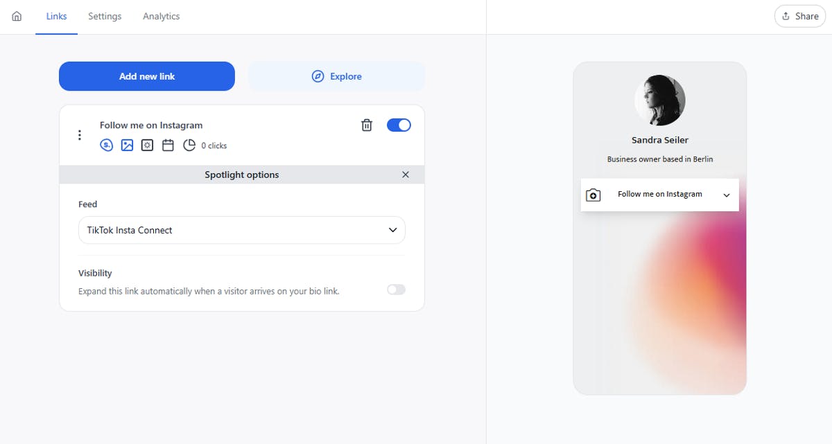 Spotlight button social bio page