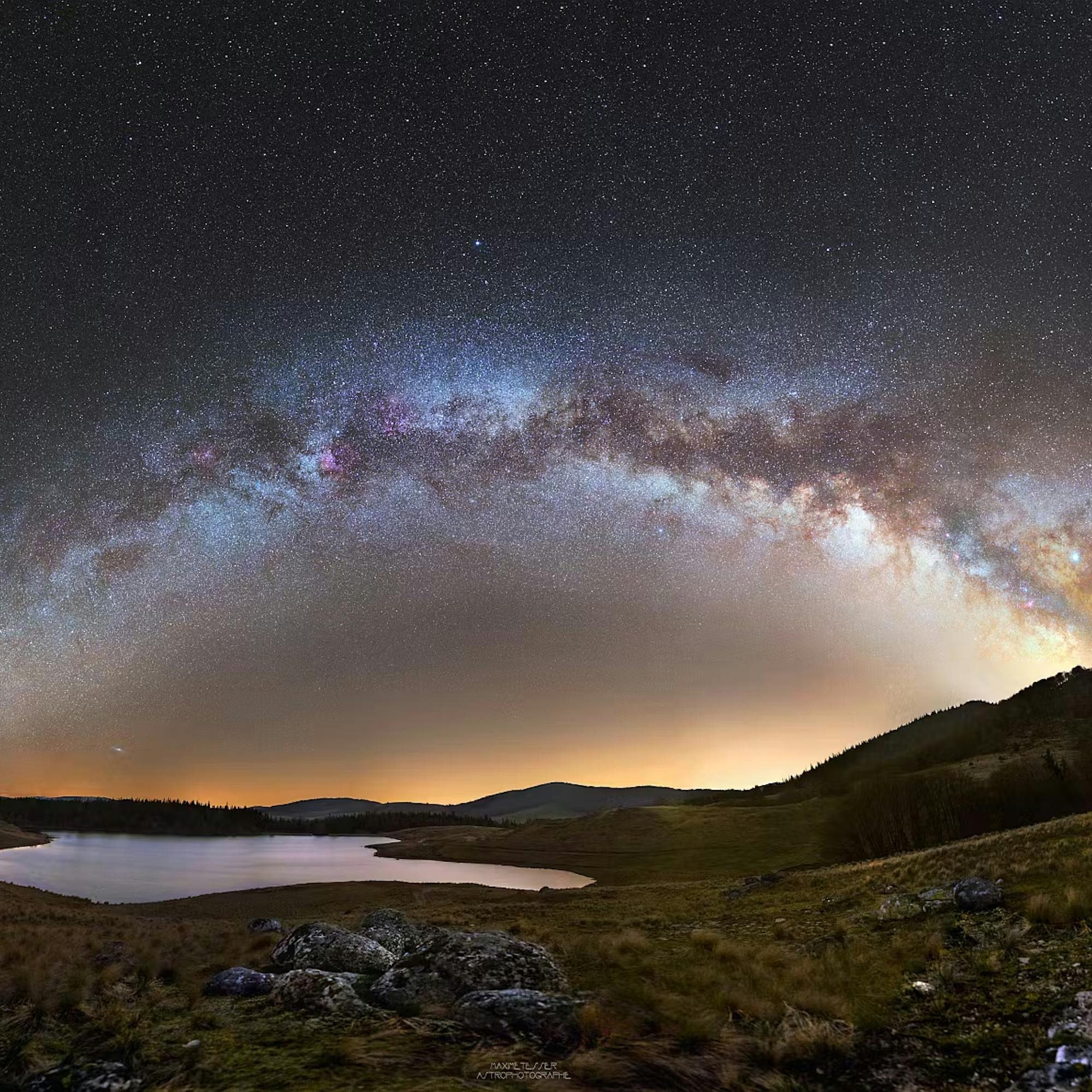 La voie lactée au dessus des Pises