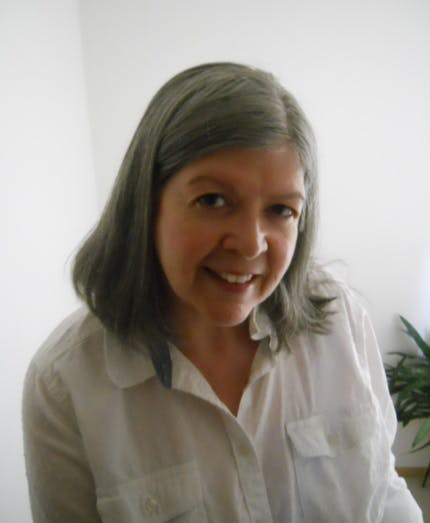 Socreate フルタイムの人生 パートタイムの情熱 脚本家のノラ B アンダーソンは 彼女を満足させるものを決してあきらめない