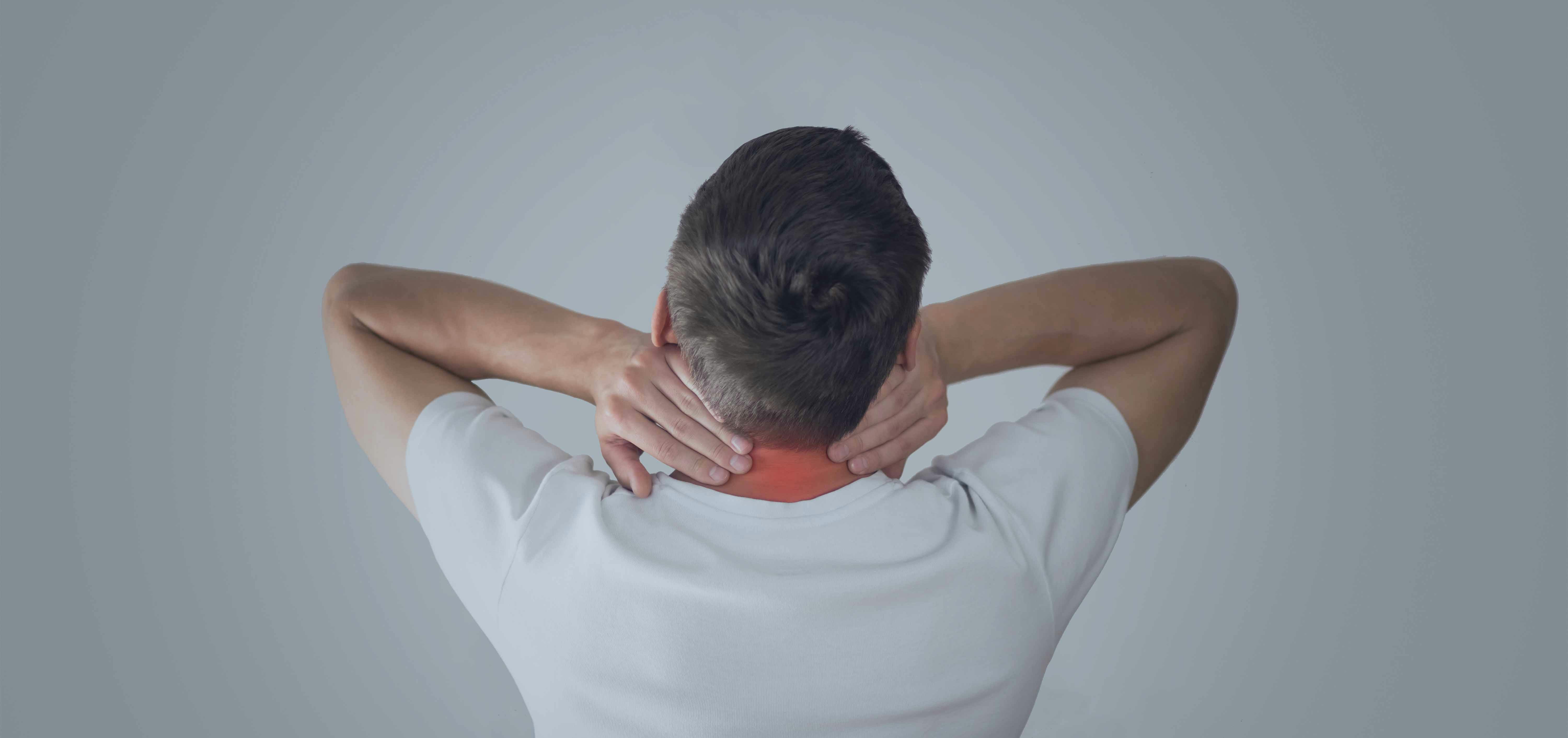 Que faire en cas de douleurs au cou et à la nuque?