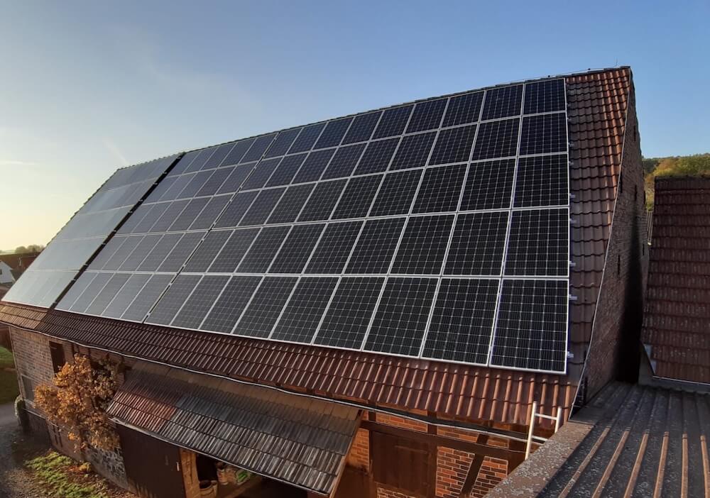 Photovoltaikanlage auf einem Dach