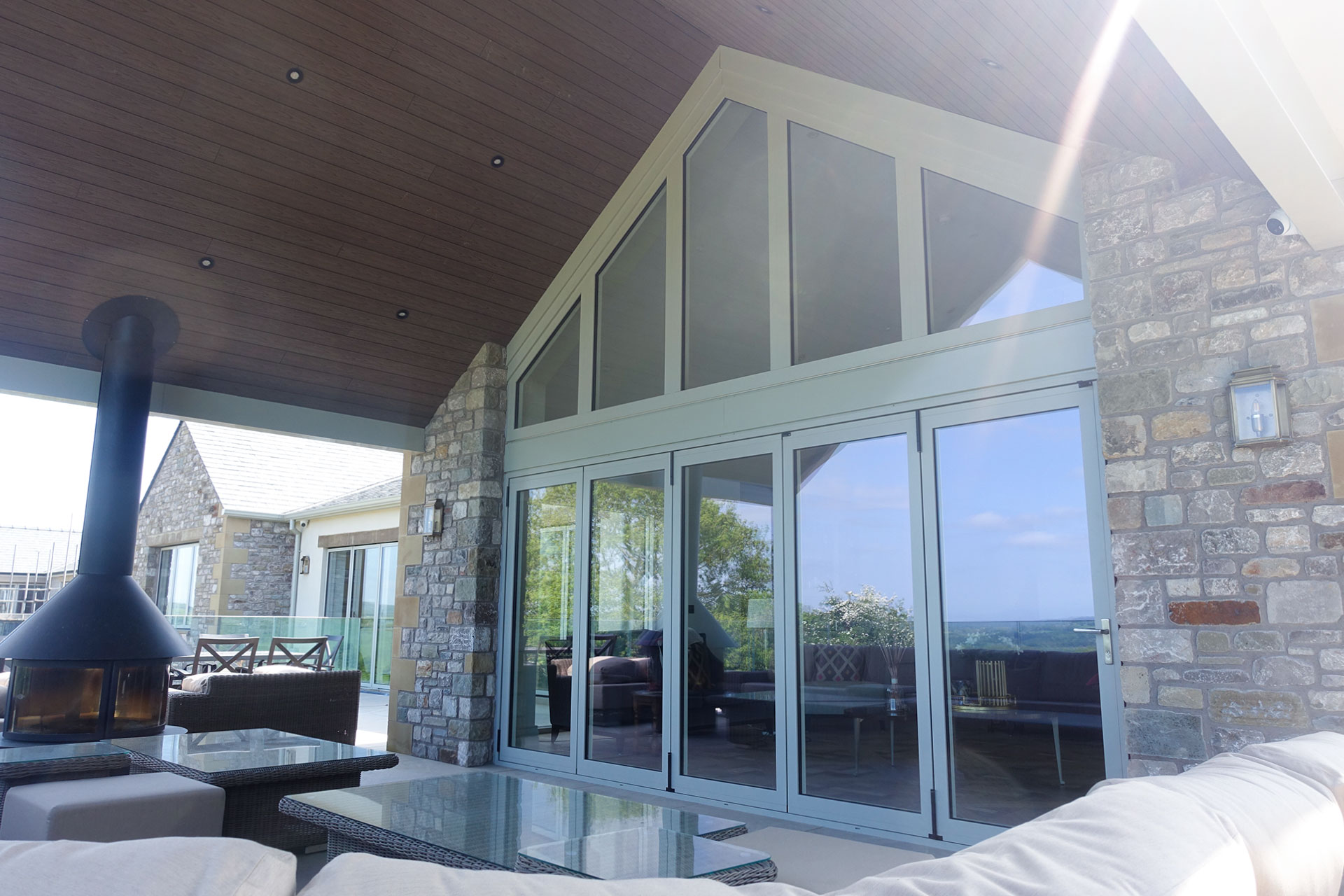 combiline composite bi-folding doors