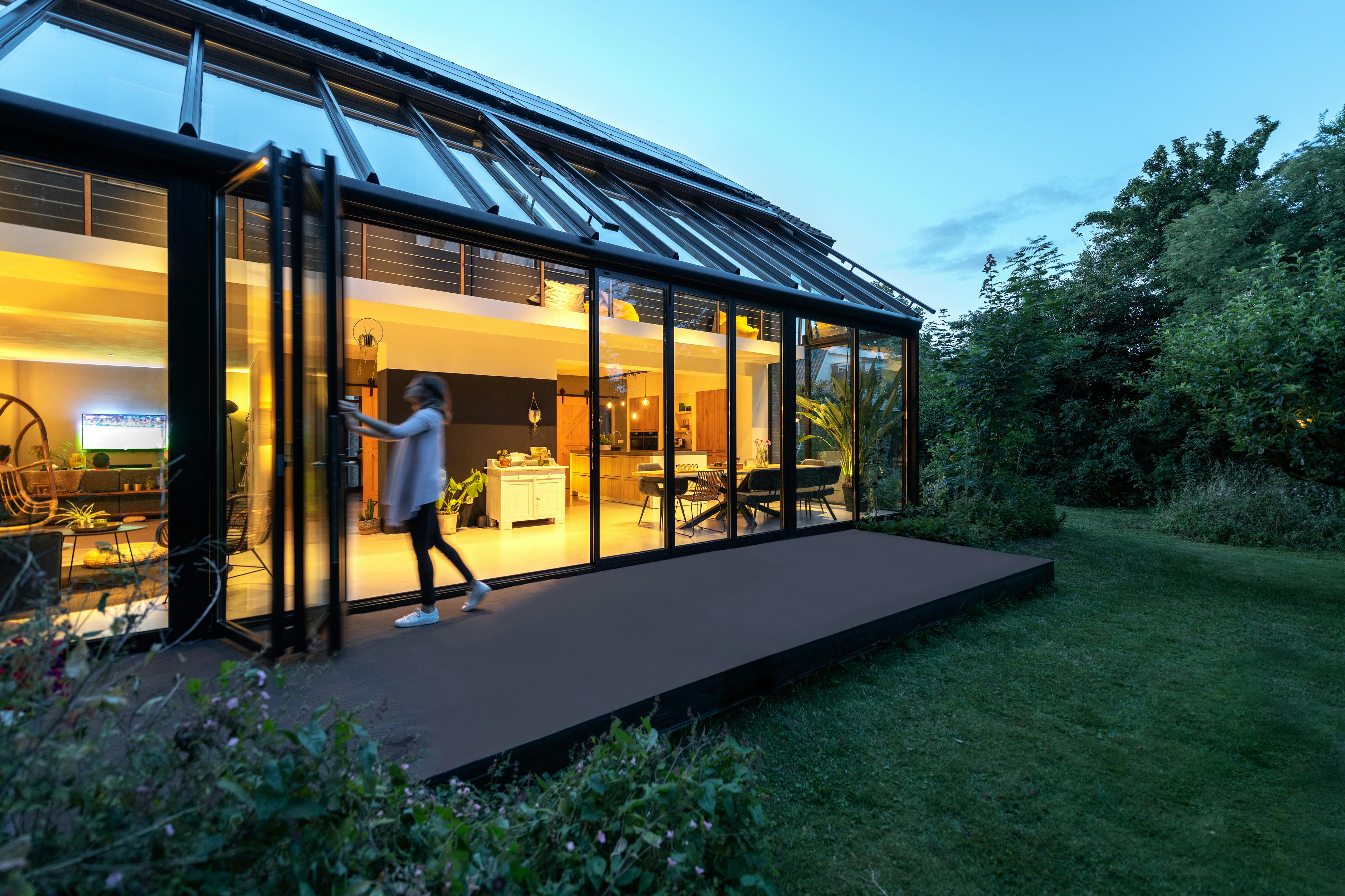 A fully glazed glass extension by Solarlux