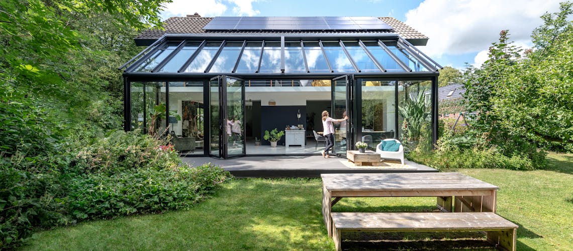 How to build a glass extension