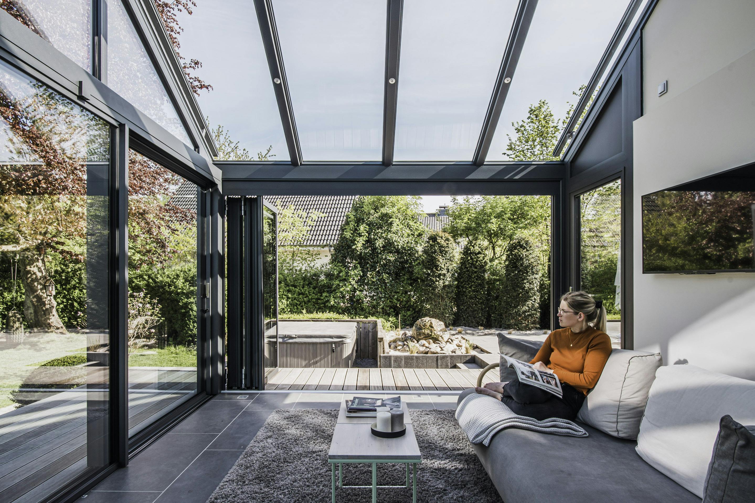 woman showing safety of glass extensions