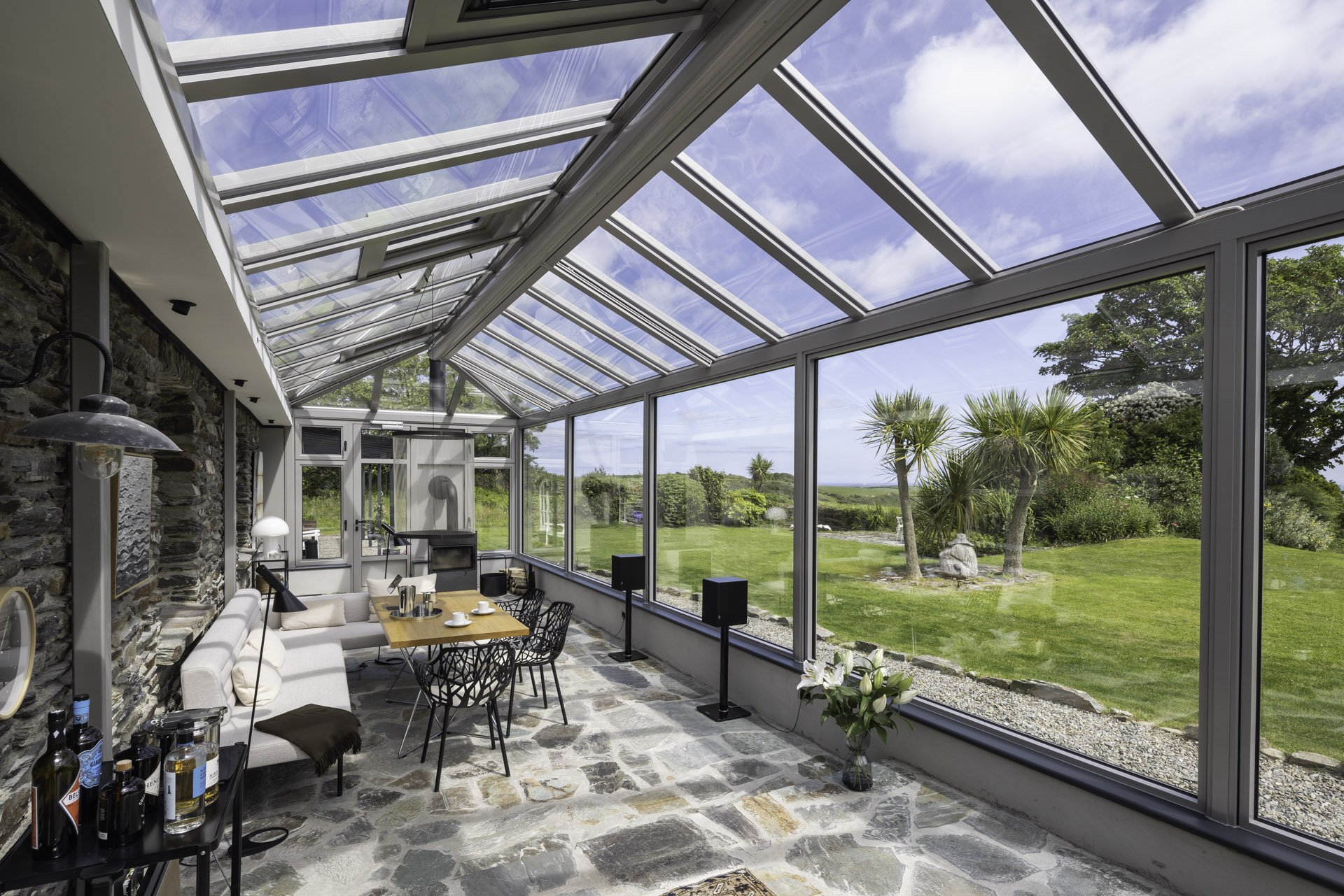 orangery extension using Solarlux Akzent Plus Wintergarden