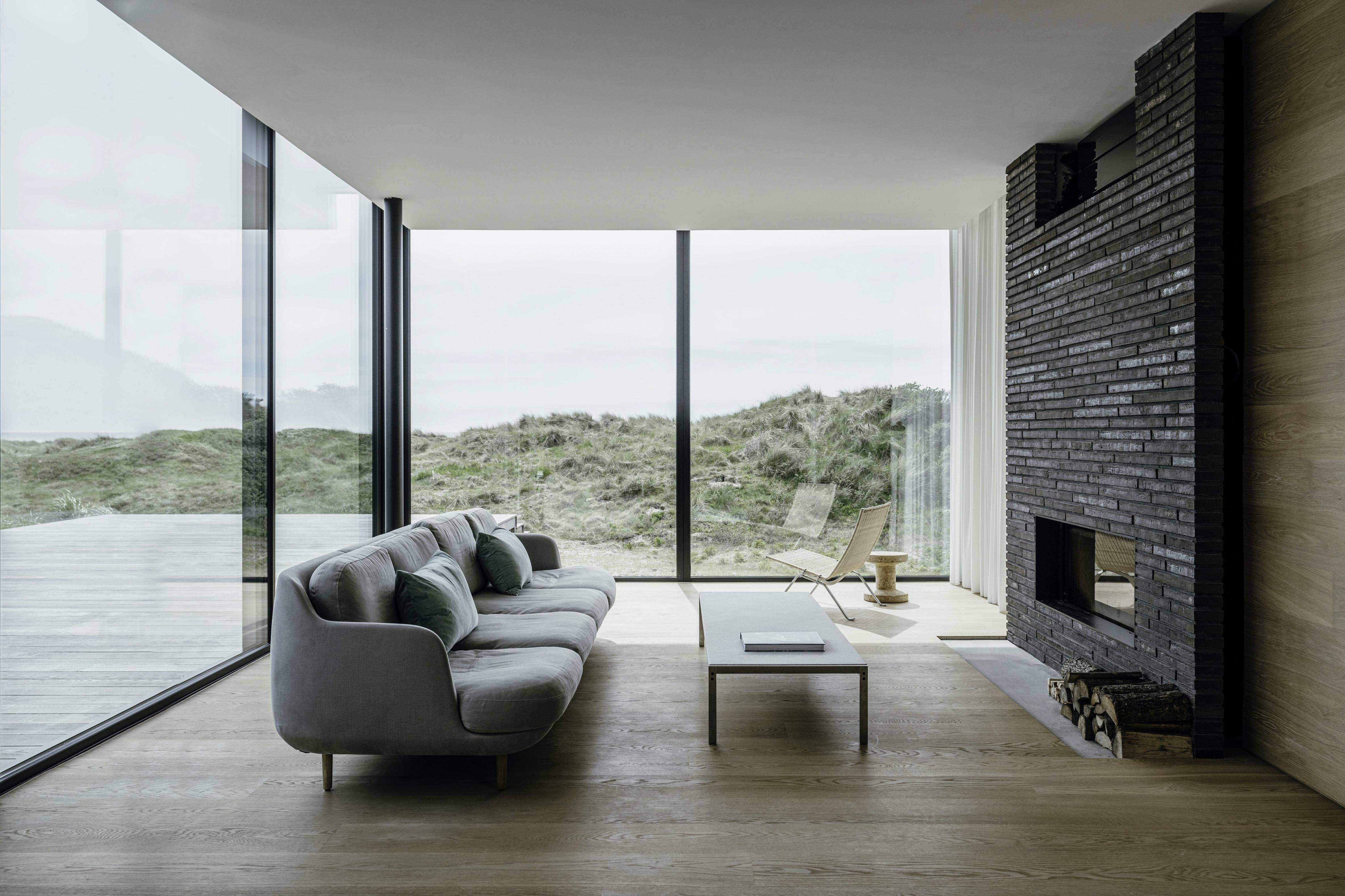 beach property with floor to ceiling open corner sliding doors