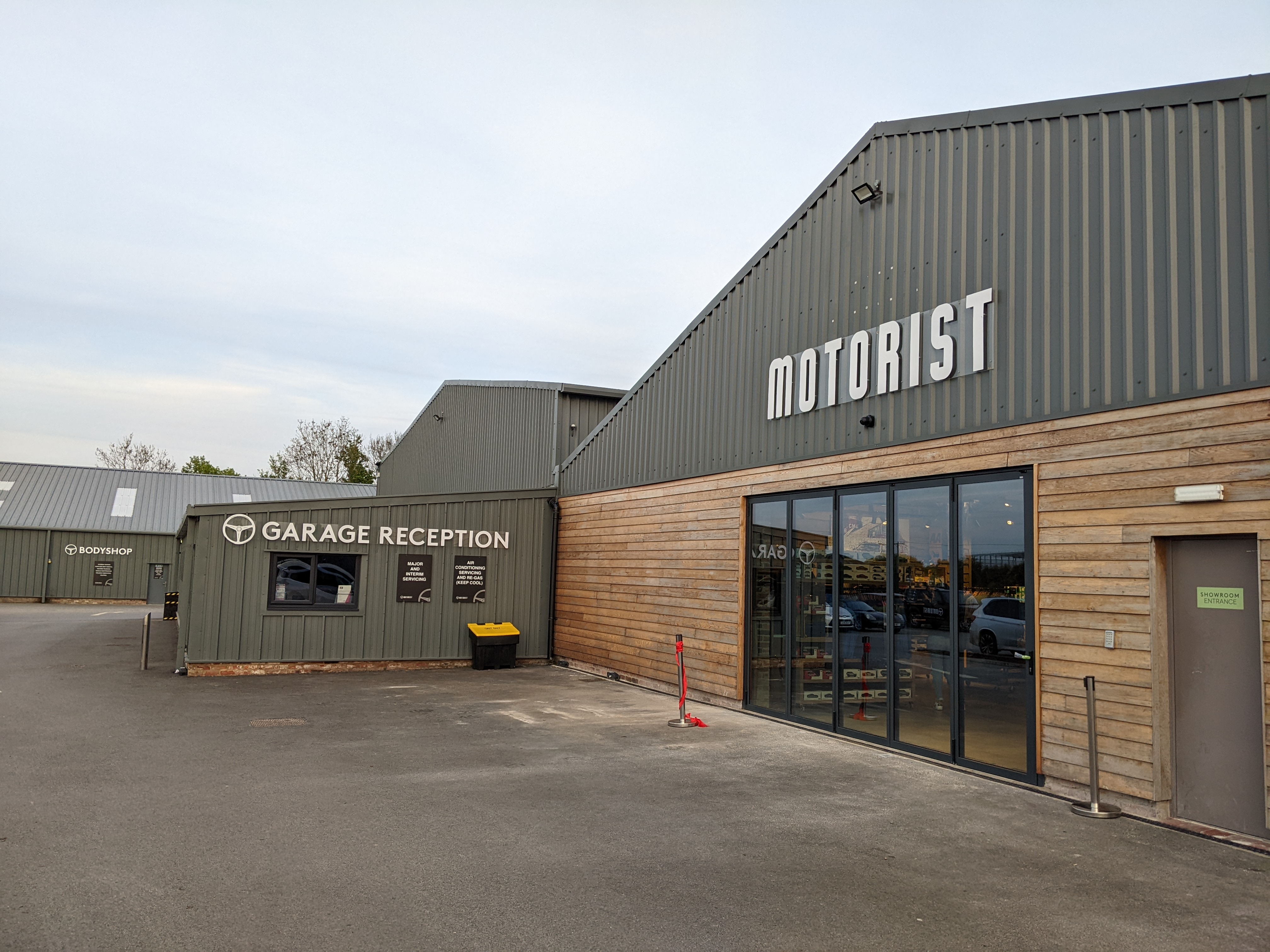 Bespoke glazing and bi-folding doors for The Motorist, York