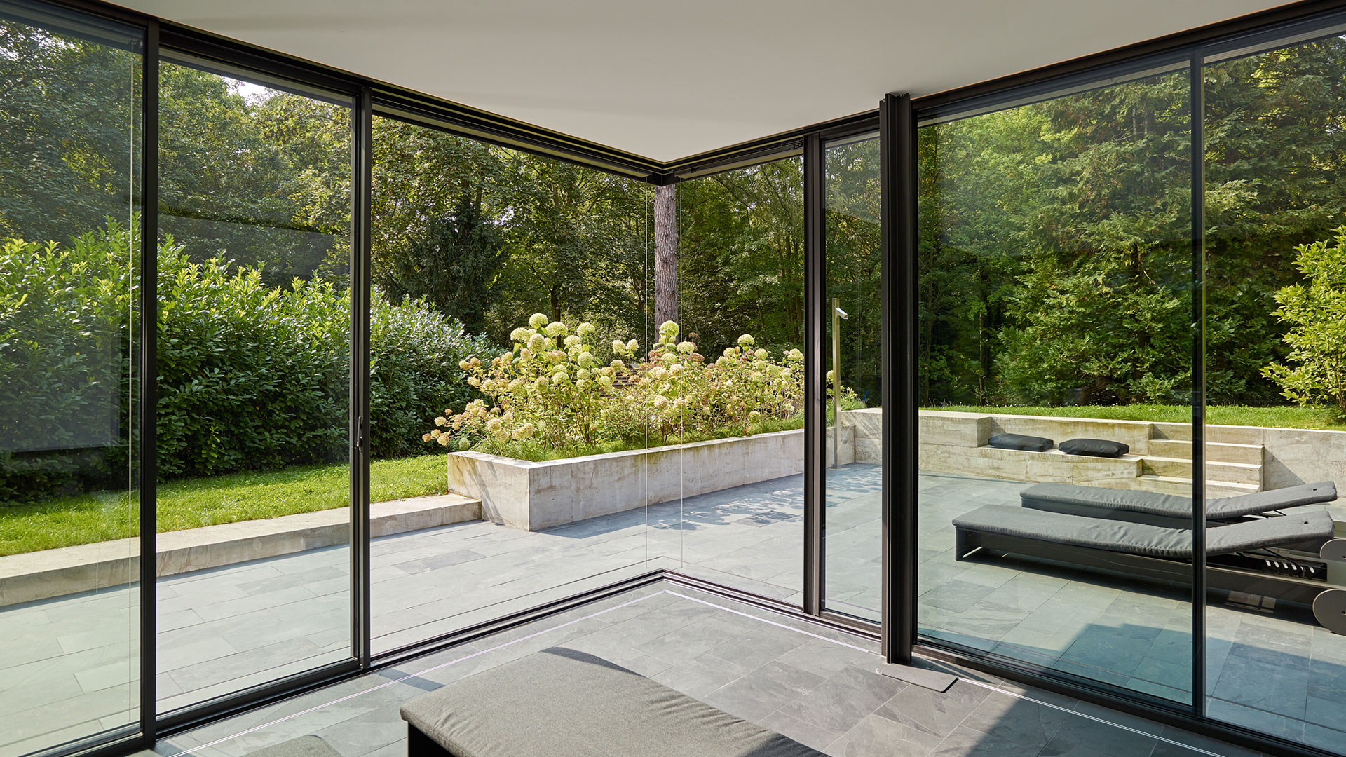 Premium sliding doors Yorkshire Solarlux By Reveal