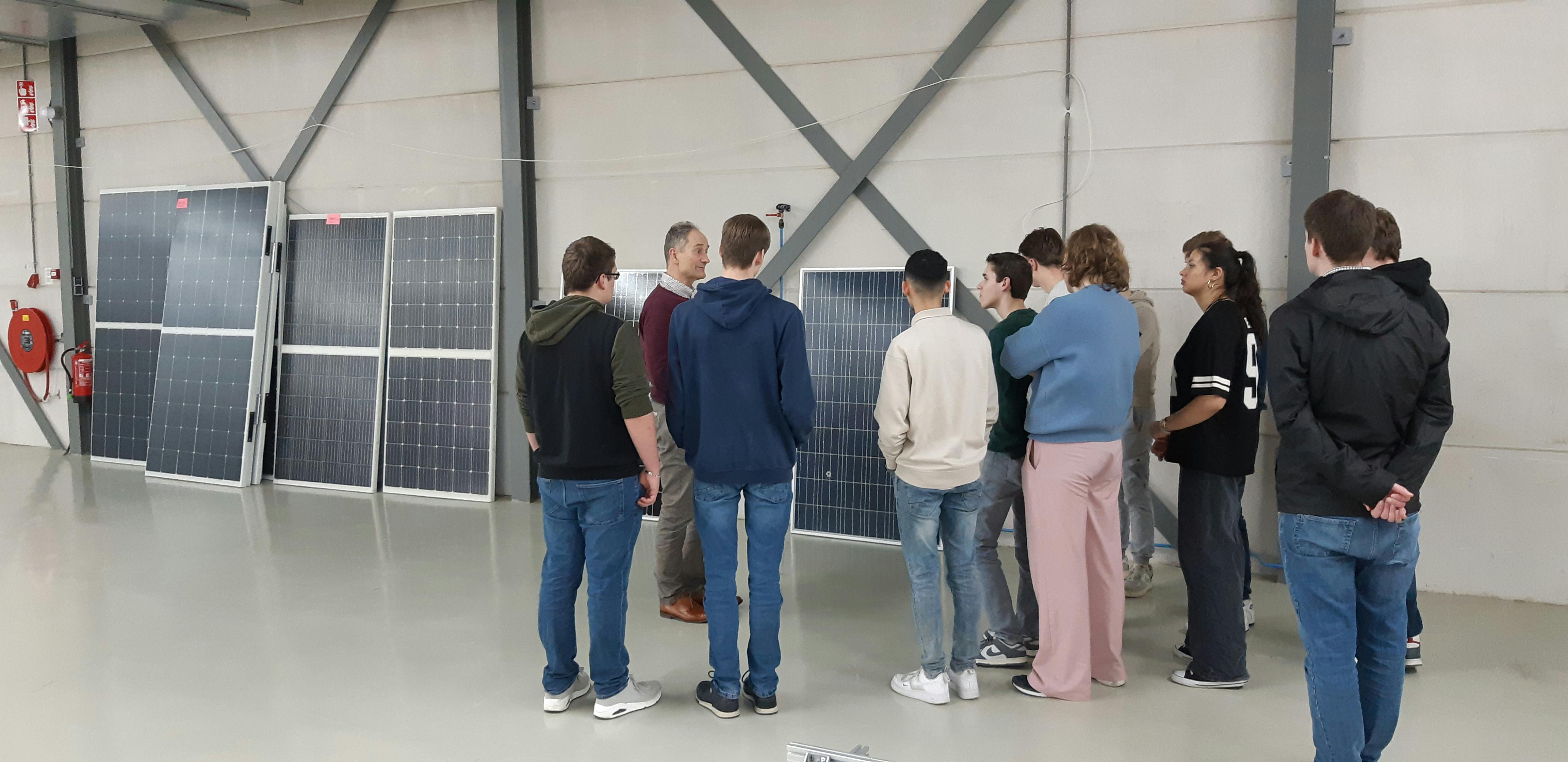 students visiting Solarge