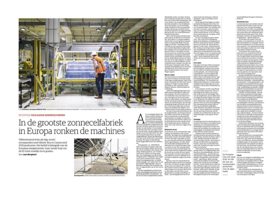 NRC artikel: In de grootste zonnecelfabriek van Europa ronken de machines, maar concurreren met China blijft lastig