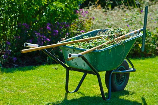 kopers charmeren met je tuin - opruimen