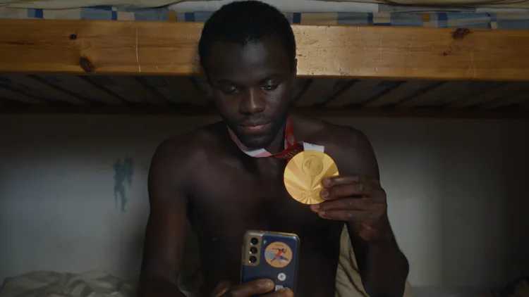 Nick Walters, Lou Marillier - Crois pas qu'on dort - Theaters in January 2025 - still 1