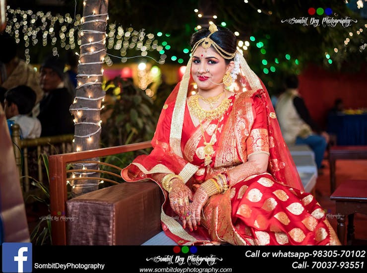 stunning banarasi saree wedding look