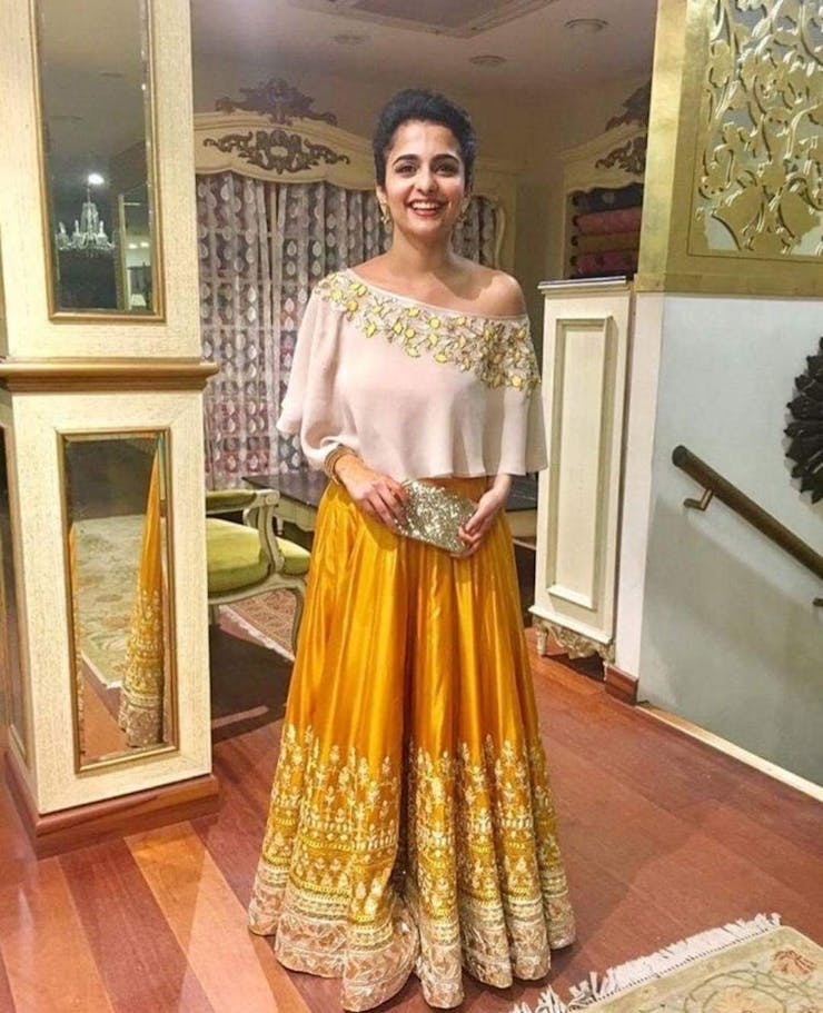 breathtaking haldi outfits