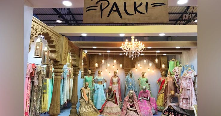 Famous bridal lehenga stores in Kolkata