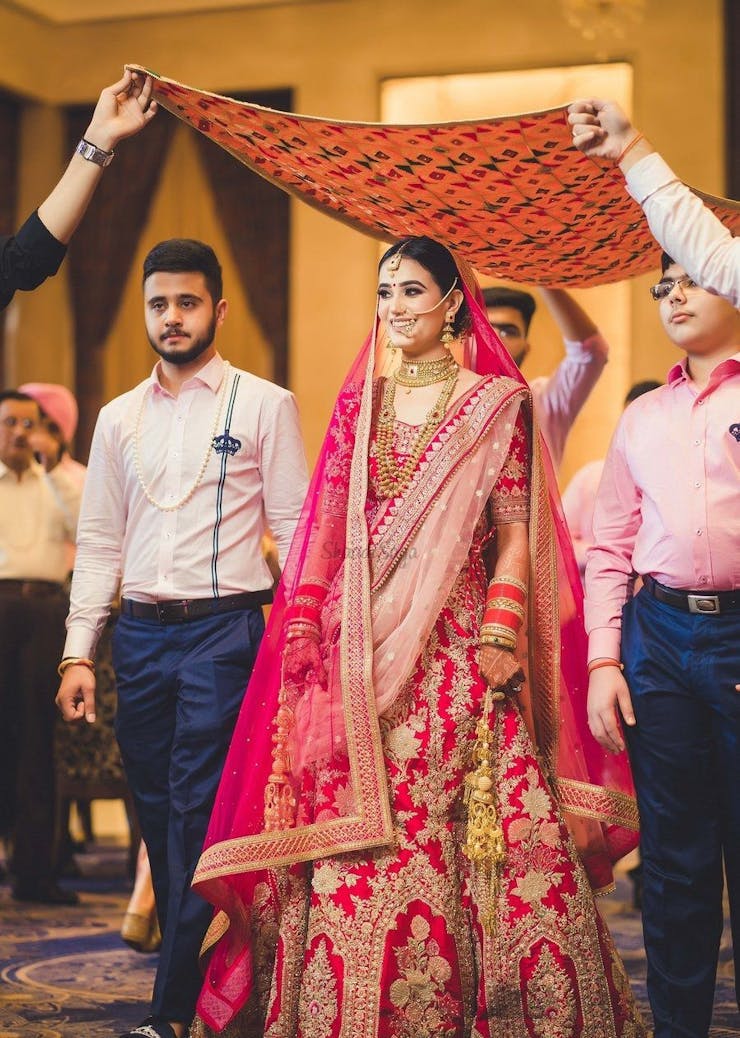 Bridal Entry With Brothers