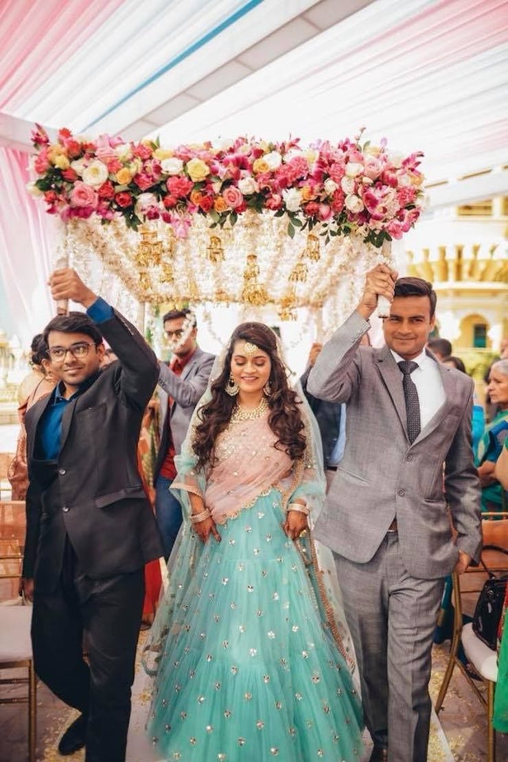 Bridal Entry Under Phoolon Ki Chaadar