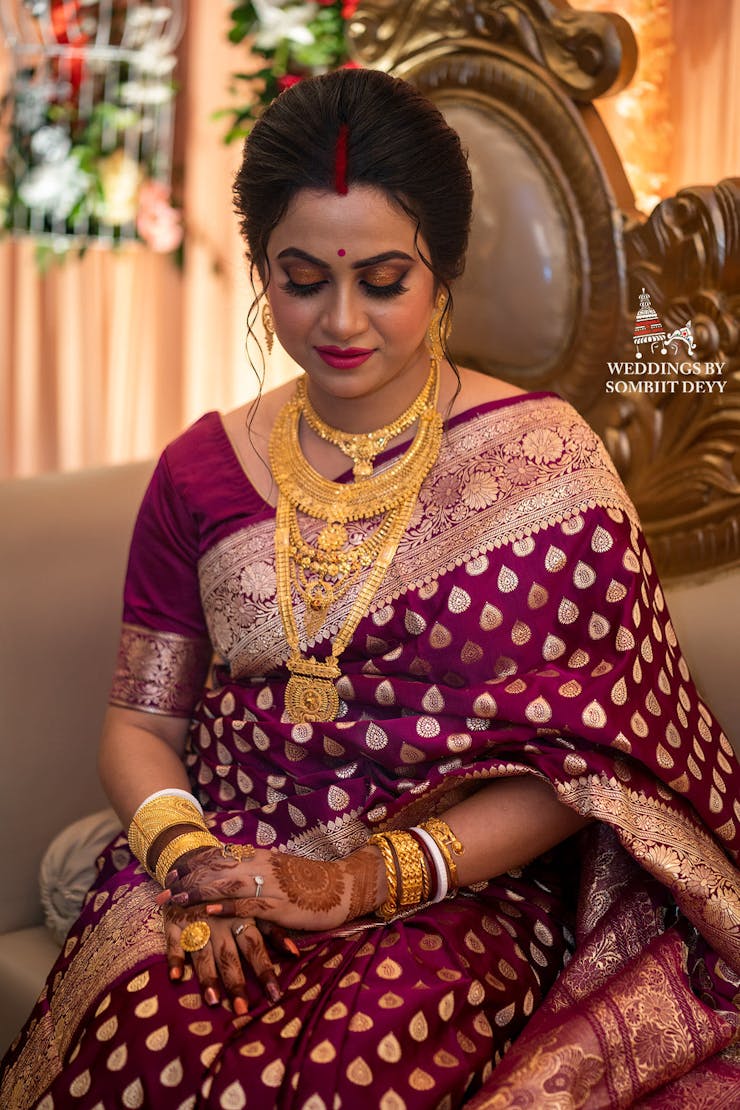 13 Stunning Reception Look For Bengali Bride In 2022