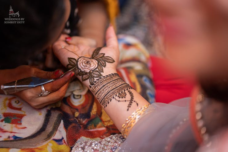 bridal mehendi shot