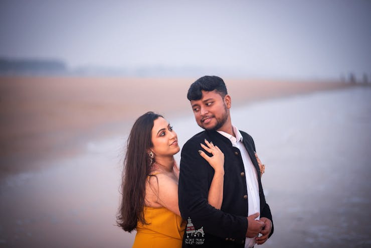 romantic pre wedding shoot ideas
