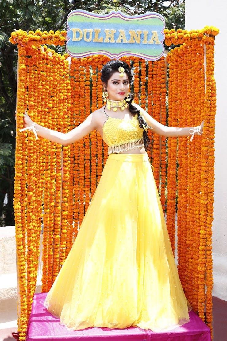 prettiest haldi outfits