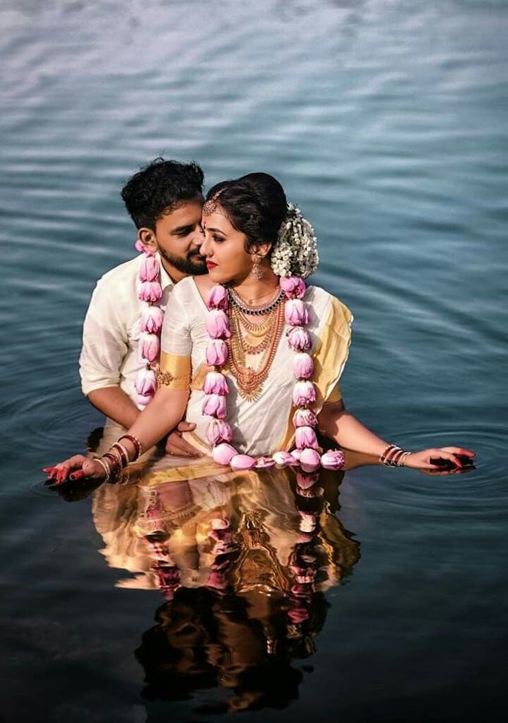 beach pre-wedding shoot ideas