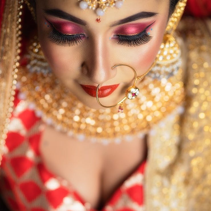 gorgeous bridal poses