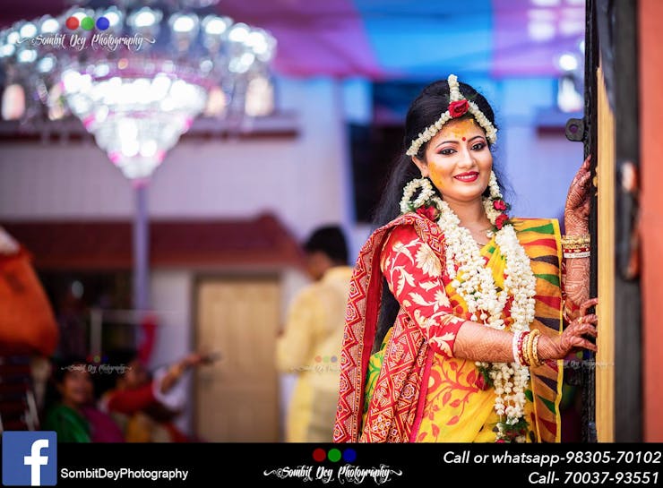 haldi ceremony bengali bridal look