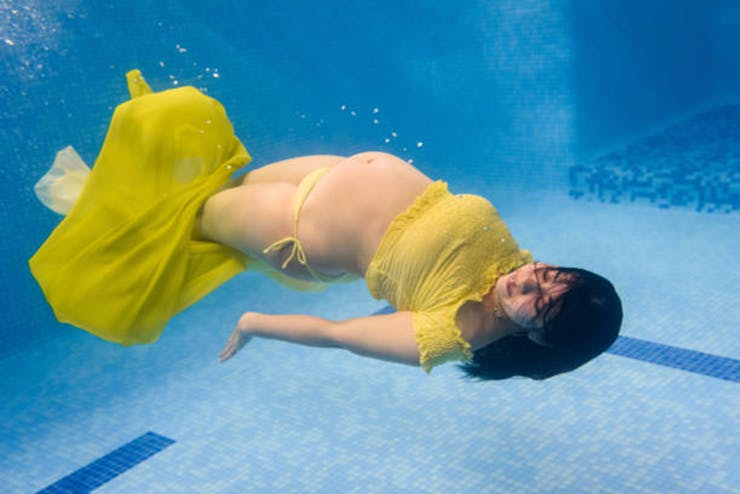 Head Underwater