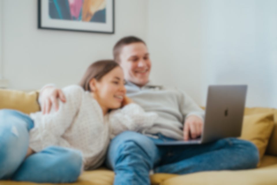 Arkista lainapuhetta ja lainojen yhdistämisen hyödyt keskiössä – Red Carpet ja Sortter yhteistyöhön