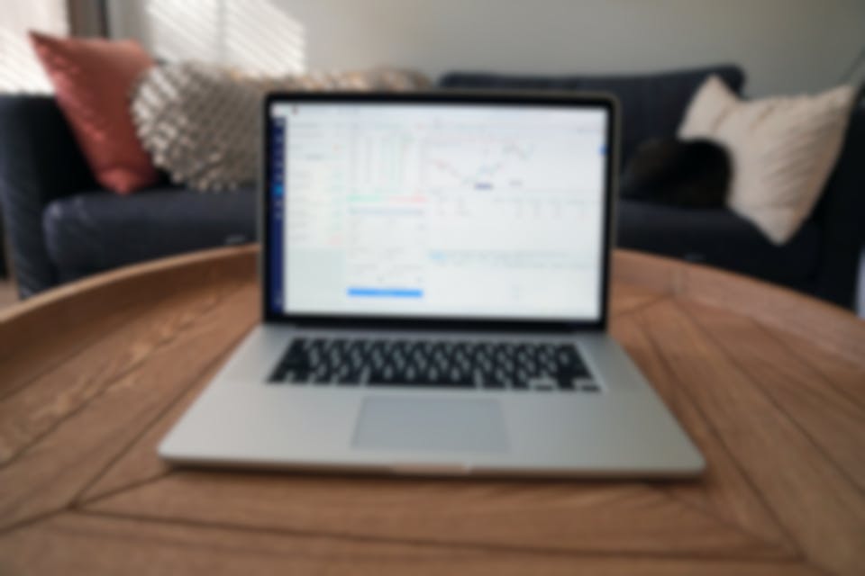 admiral markets leverage