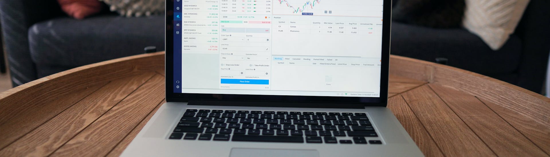 admiral markets leverage