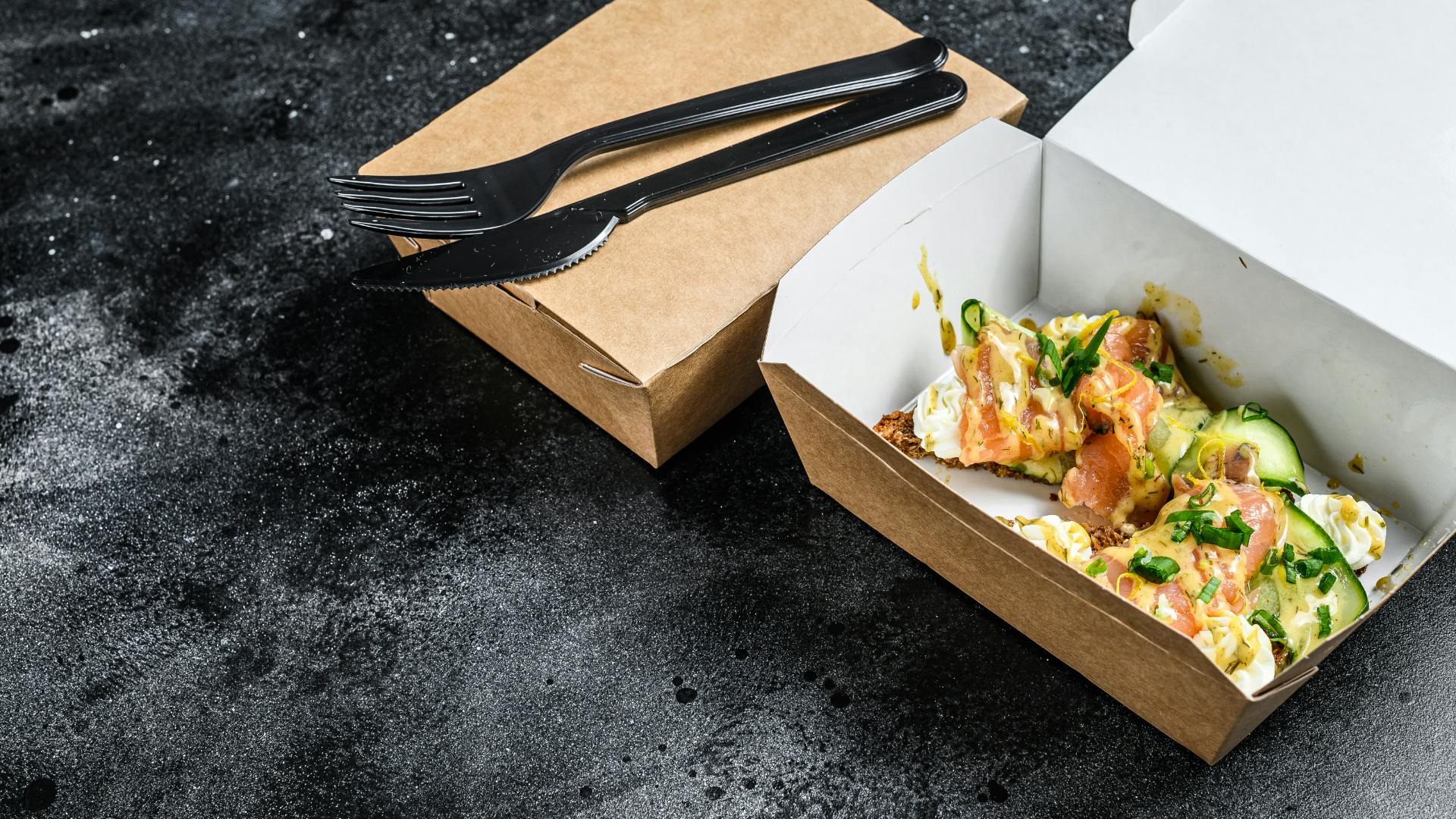 Contenitore asporto con alimenti take away