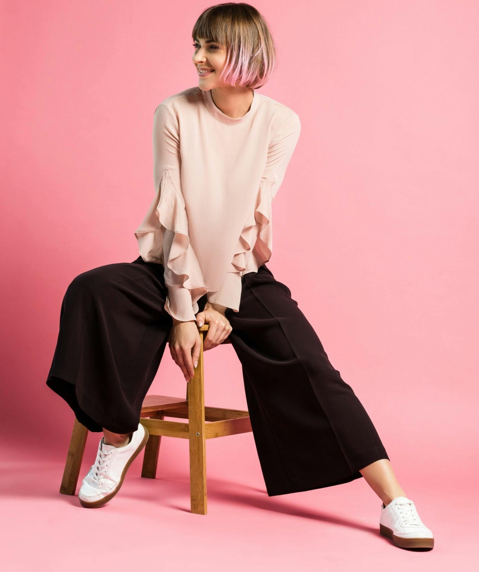 Clothing Manufacturers Activewear Garments Apparel Suppliers