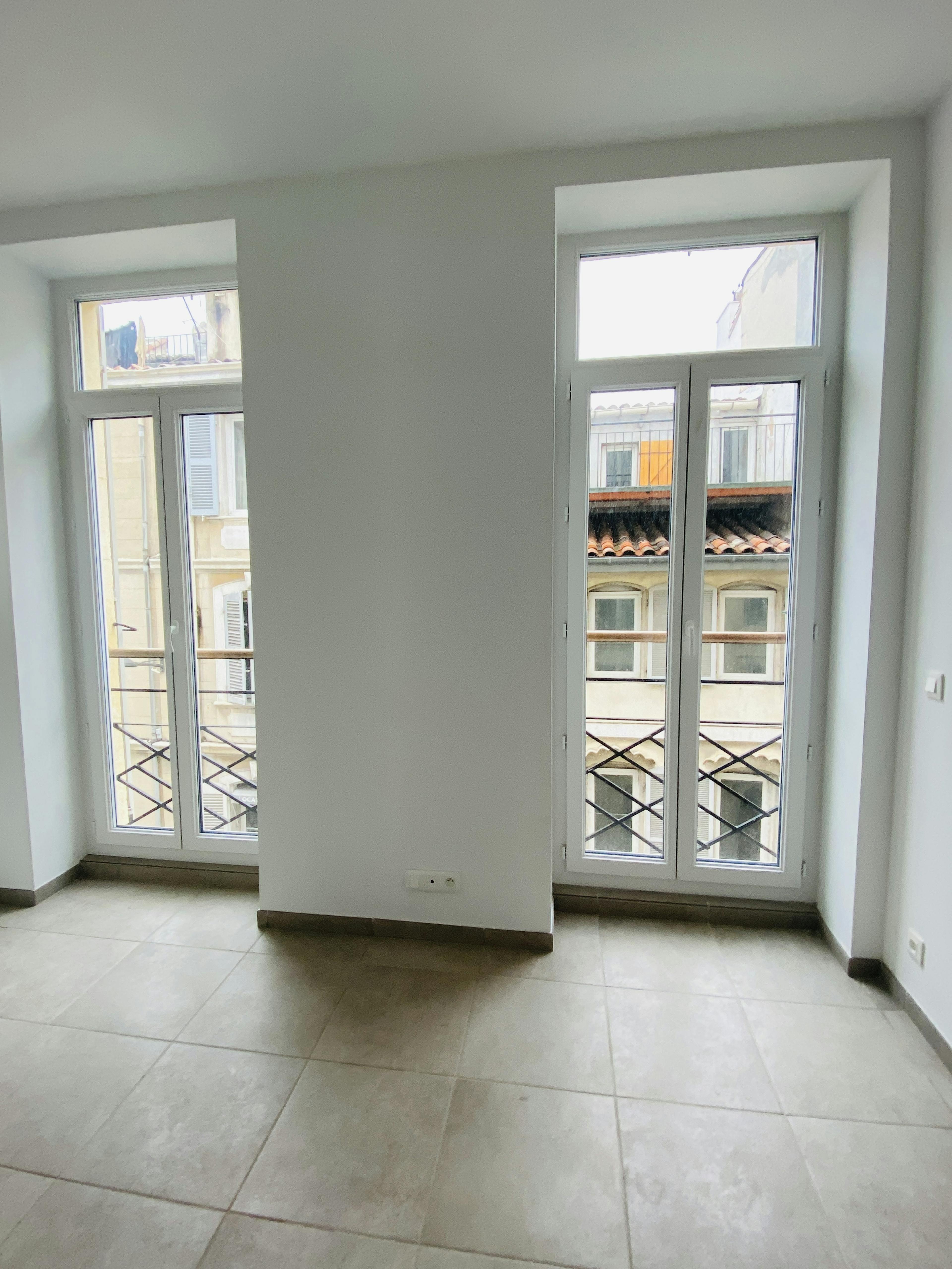 Image carrousel mobile 3