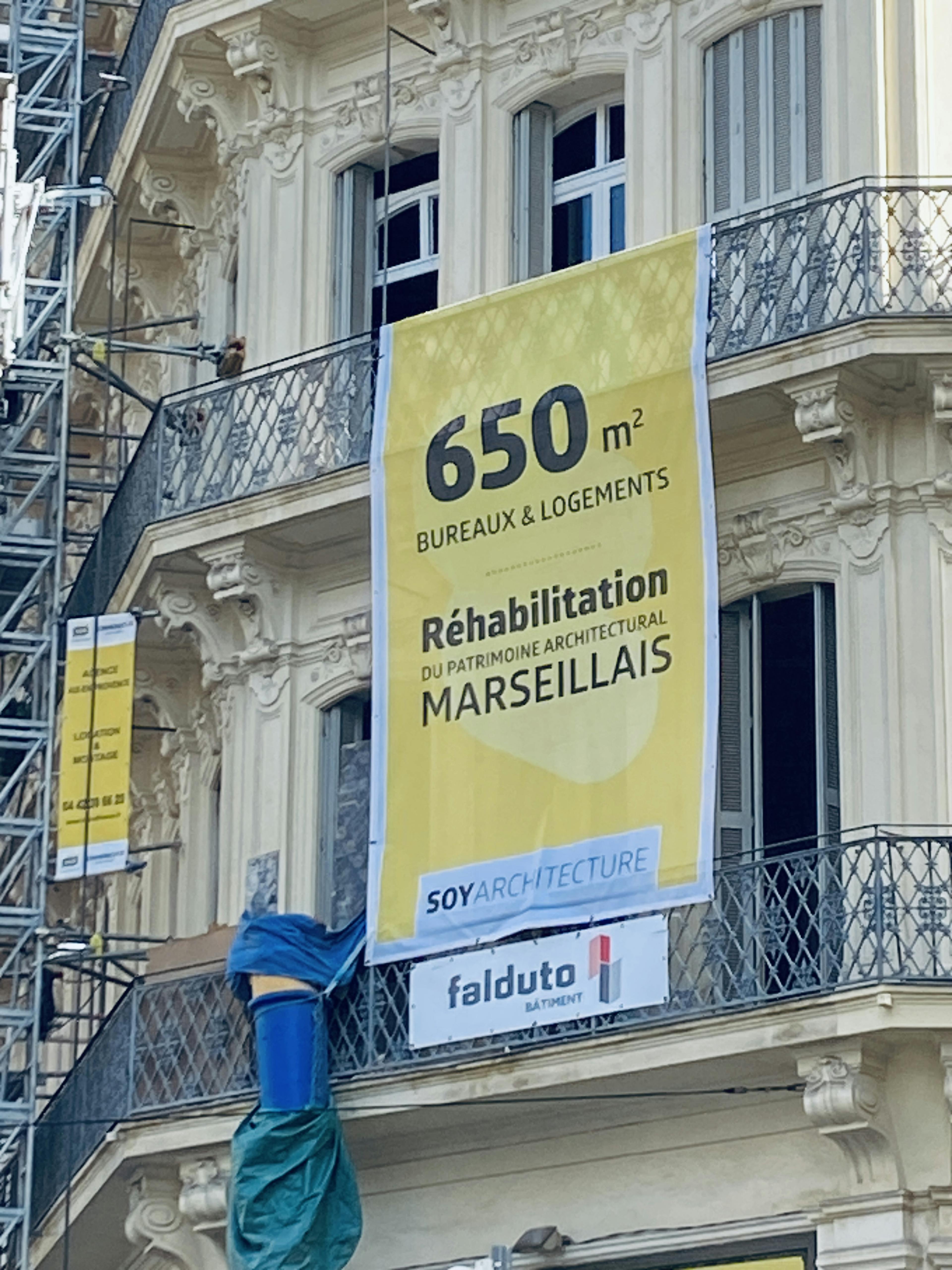 Image carrousel mobile 5