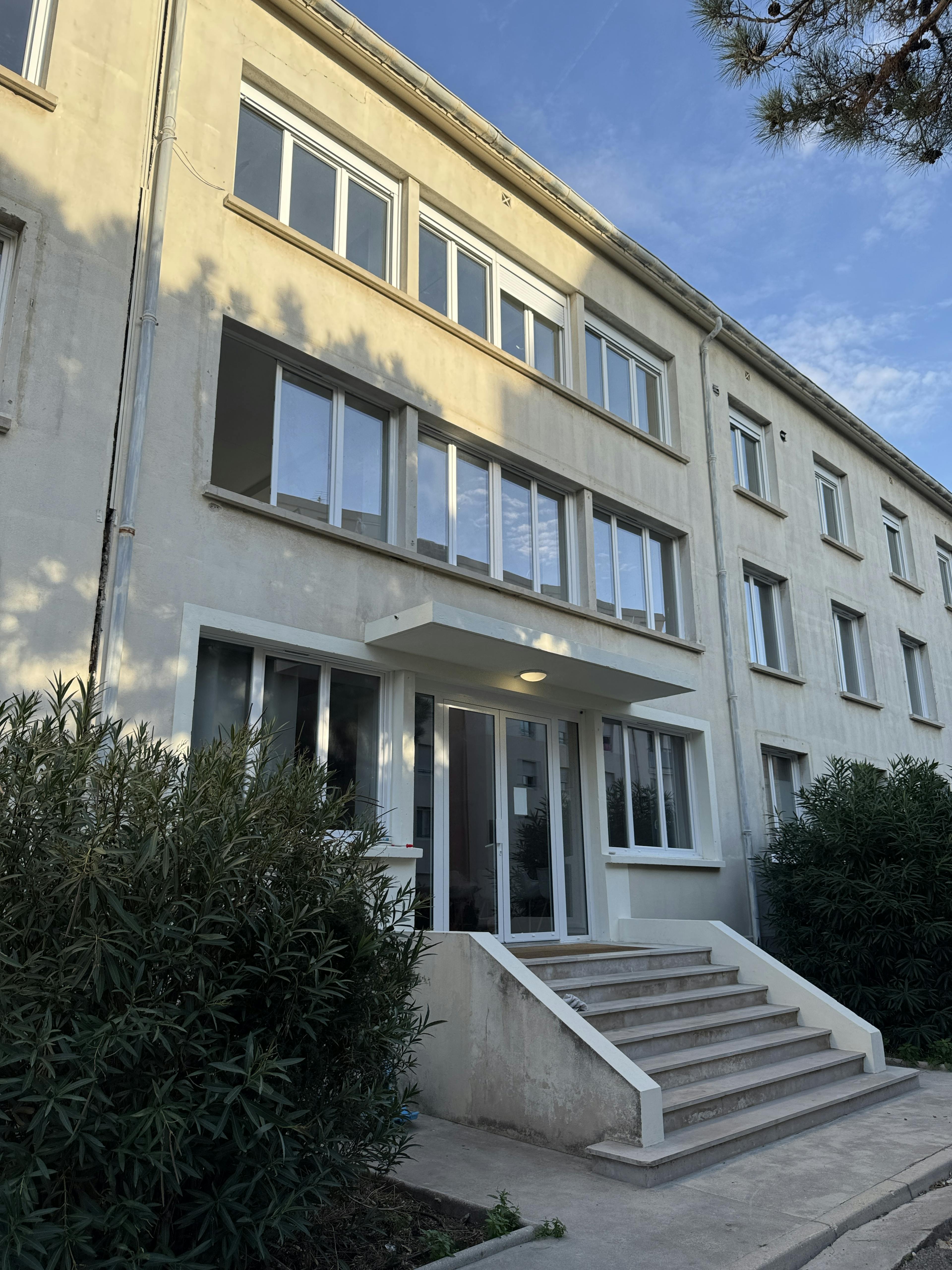 Image carrousel mobile 4