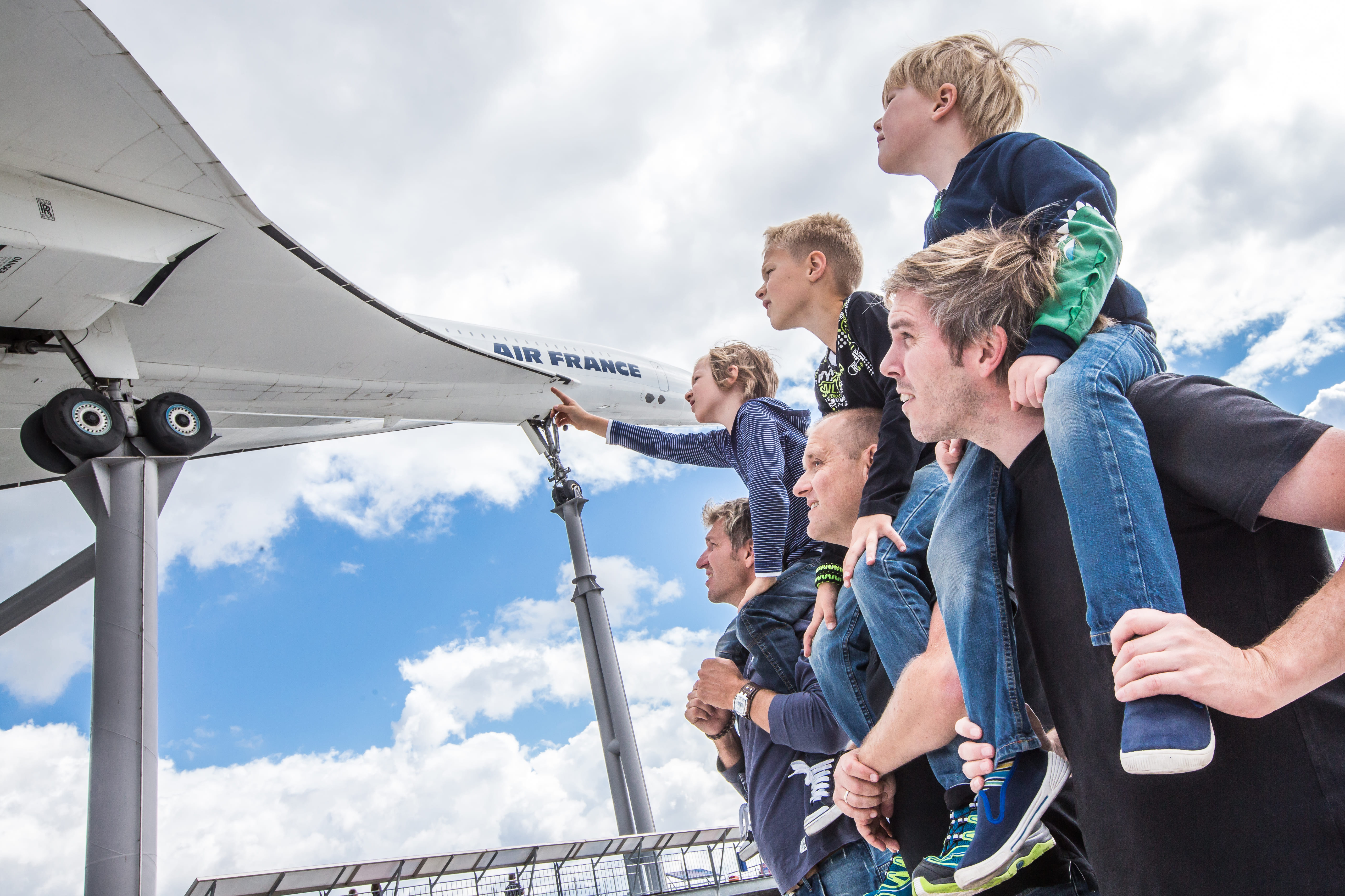 Experiences & Activities