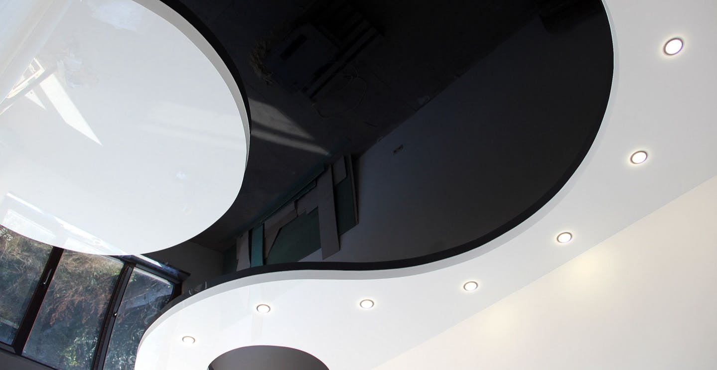 Spanndecke in schwarz Glanz