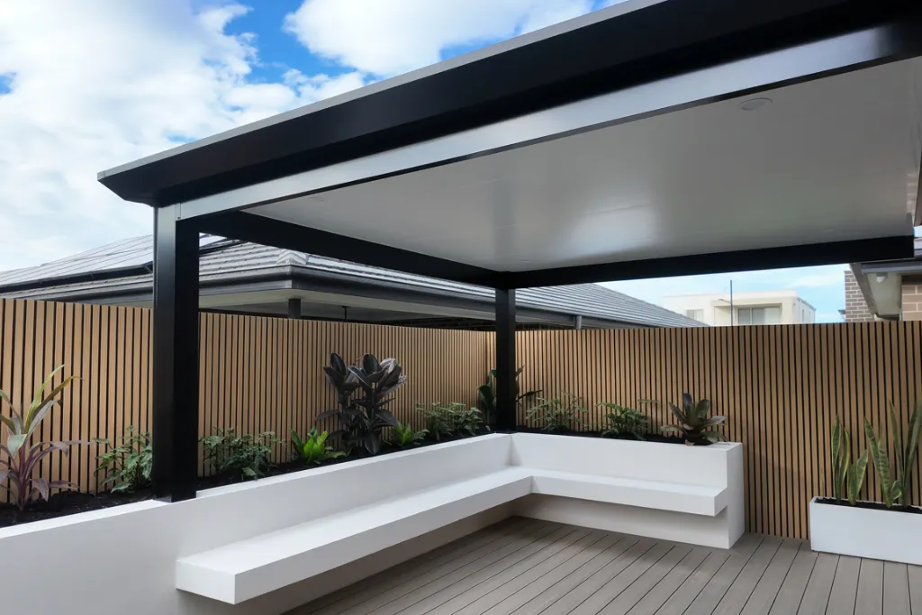 Modern Outdoor Entertaining Area Featuring Spanmor Subframe & Pergola Framing