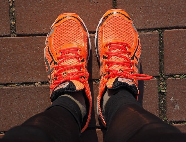 PROZIS Turnschuhe GDE Orangefarbene asics Turnschuhe