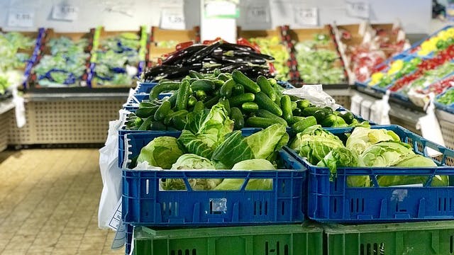 Obst und Gemüse im Supermarkt