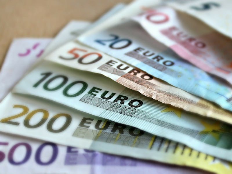 Verschiedene Euro-Scheine